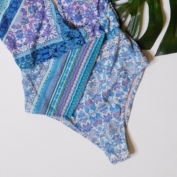 NANETTE LEPORE Poppy Floral Halter One Piece Swimsuit Plunge Beach Size 10 - Picture 6 of 16